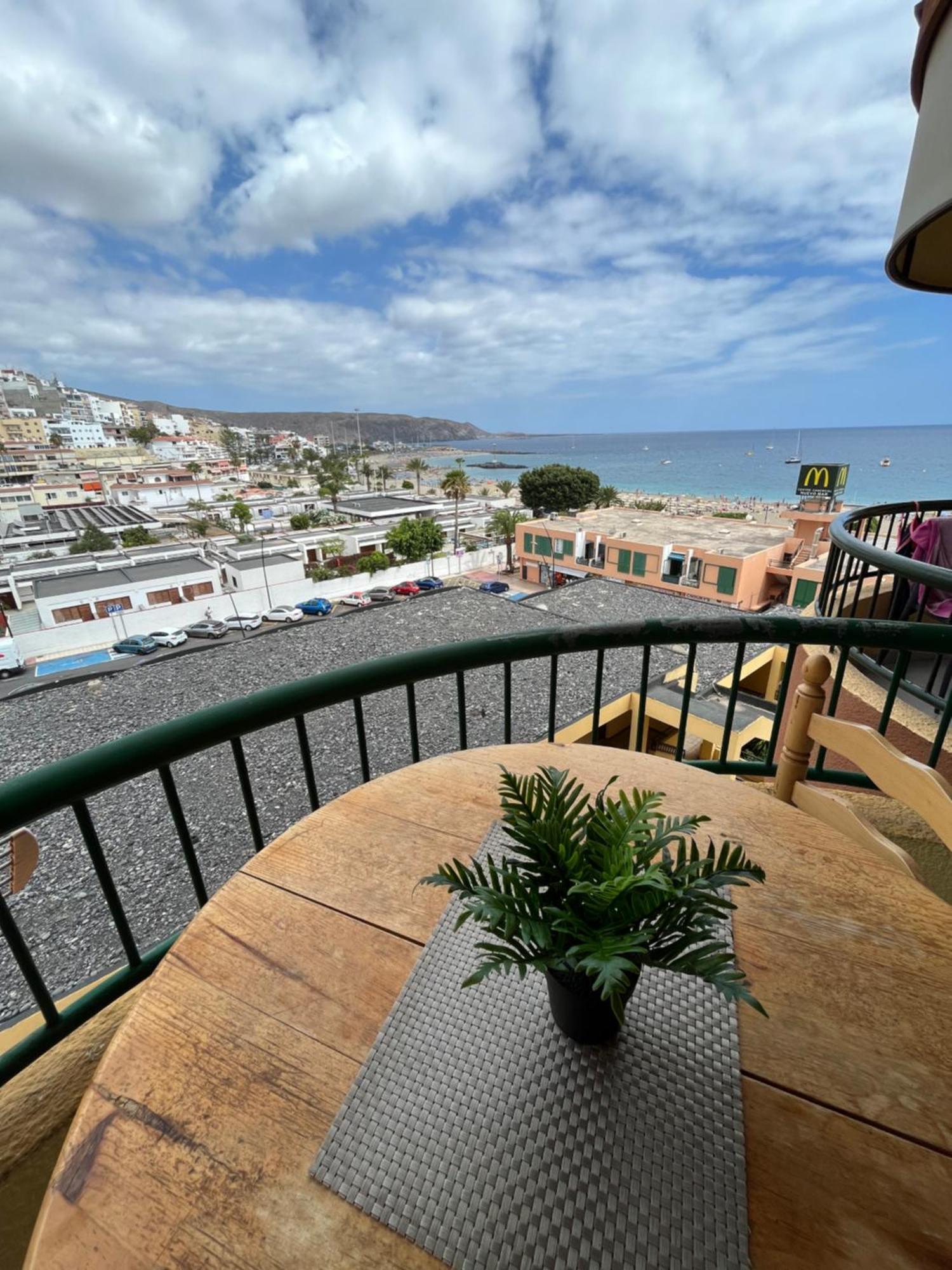 Torres Del Sol , Las Americas , Cute Apartment Арона Экстерьер фото